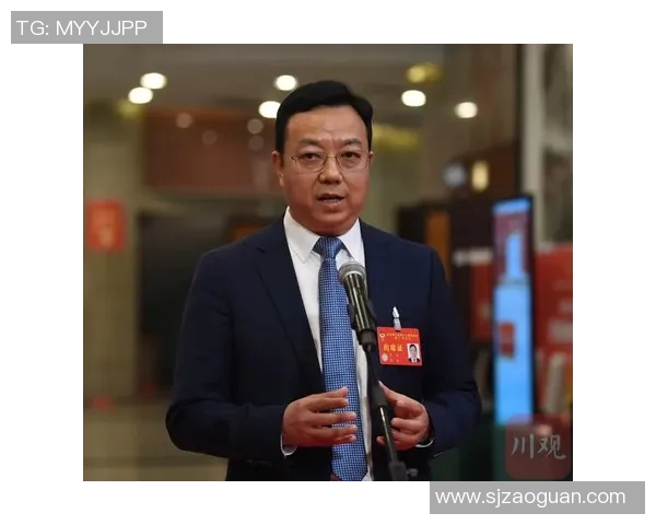 李军回顾篮球生涯的辉煌与挑战分享成长故事与未来展望