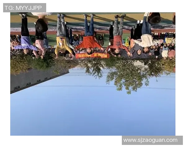 足球明星在跳绳时的高清精彩瞬间展现运动魅力与活力 足球明星在跳绳时的高清精彩瞬间展现运动魅力与活力