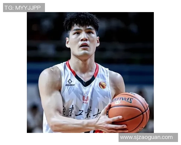 广州篮球队的个人能力揭秘与战术分析探索之旅 广州篮球队的个人能力揭秘与战术分析探索之旅