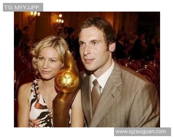 欧洲足球明星背后的趣闻轶事与花边剧照揭秘