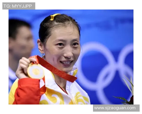 成都羽毛球队勇攀高峰的世界杯之路与辉煌成就回顾